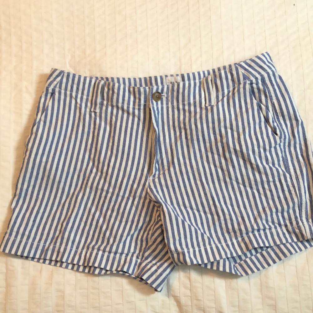 Cute strip shorts